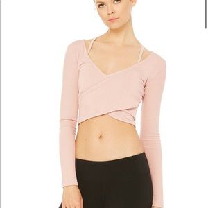Alo Yoga Amelia Long Sleeve Crop in Nectar